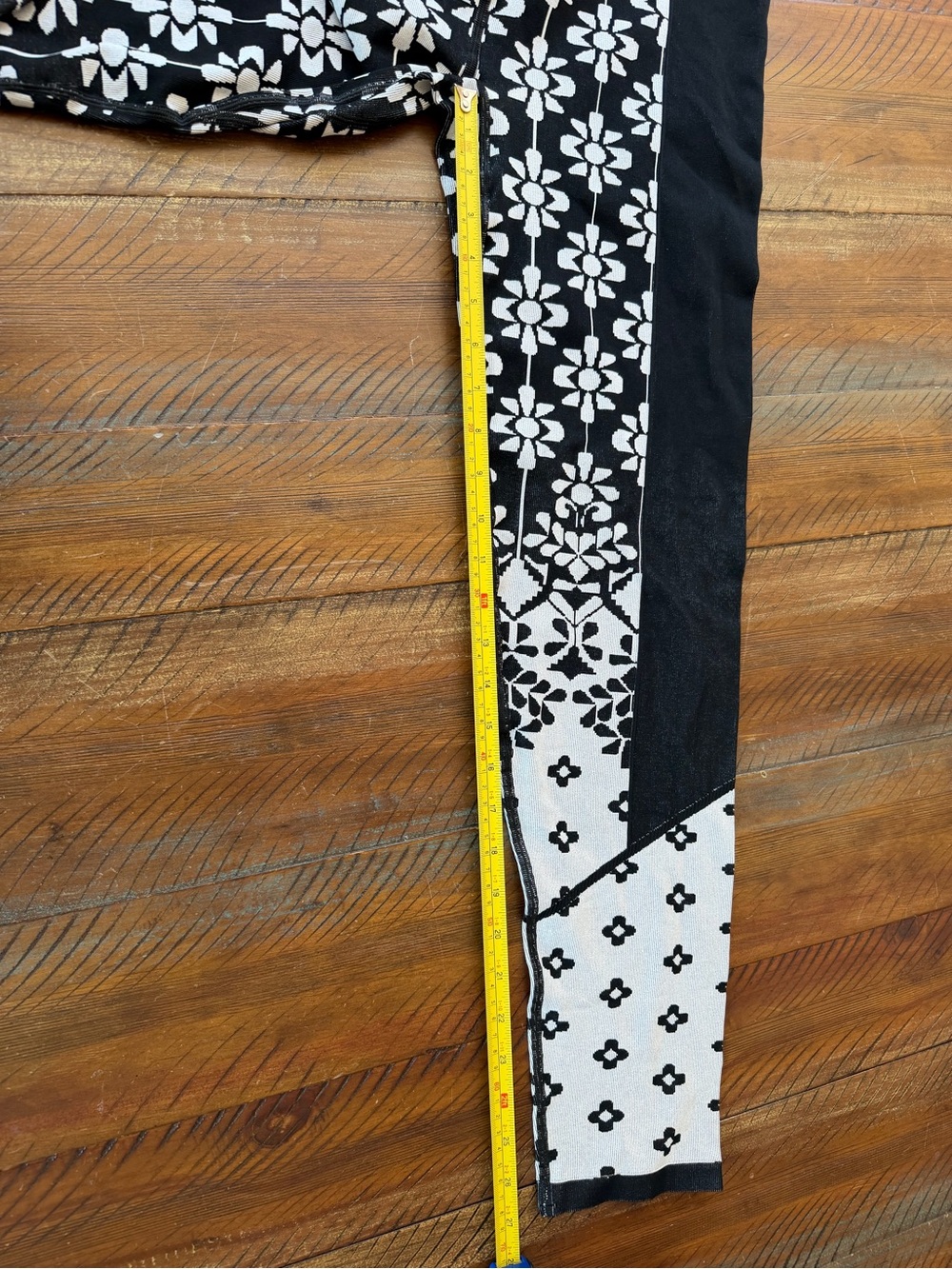 Women’s Free People FP Movement Leggings Pants Flower Large New - Picture 4 of 8